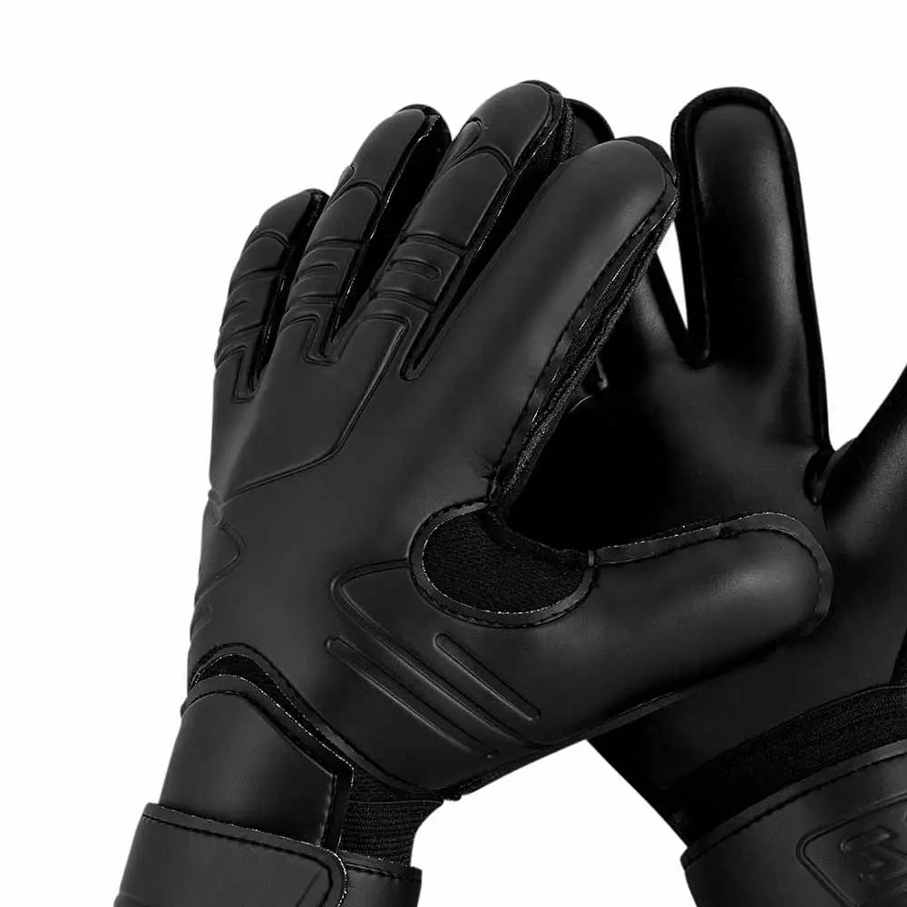Goalkeeper Gloves With Finger Protection – Durable Grip